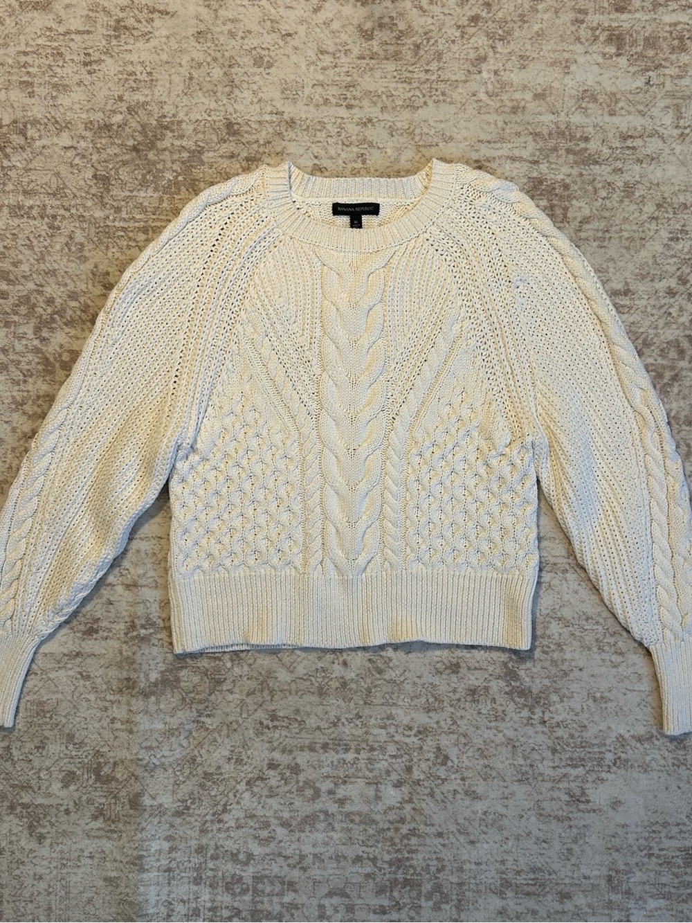 Banana Republic Ivory Cable Knit Crewneck Sweater